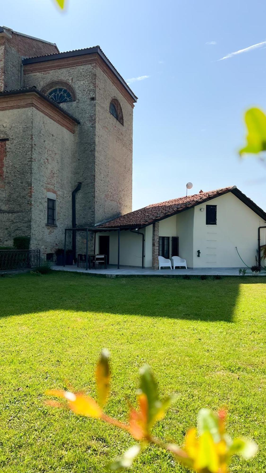 Comecasa 2 Bedrooms With Garden Apartment Benevello Buitenkant foto