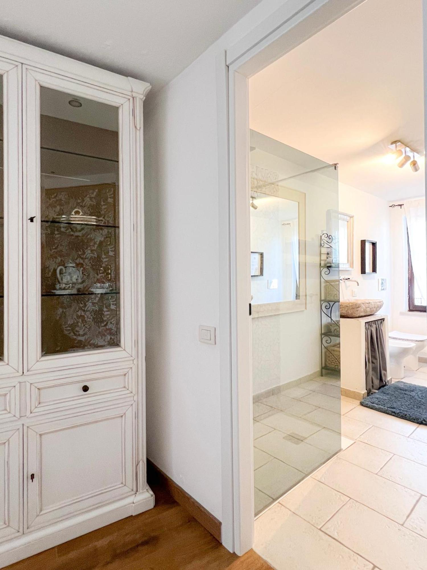 Comecasa 2 Bedrooms With Garden Apartment Benevello Buitenkant foto